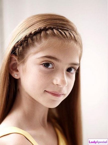 Coafuri pentru fete pentru păr lung la lecții detaliate la școală cu fotografii și videoclipuri