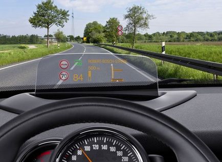 Проекційний дисплей на вітрове скло автомобіля