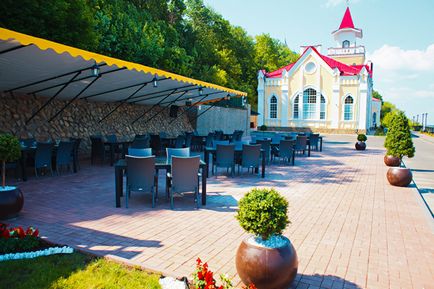 Restaurantul și complexul hotel vechi turn, Izhevsk și Udmurtia