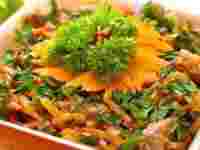 Salată de bastoane de crab și șampițe