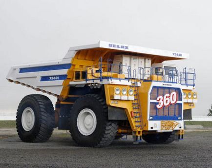 Cel mai mare camion din lume (lung și puternic)