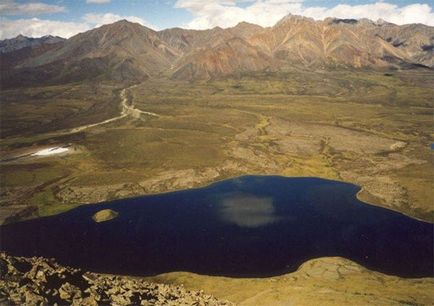 Сім озер росії, в яких можуть мешкати чудовиська (7 фото), осі світу