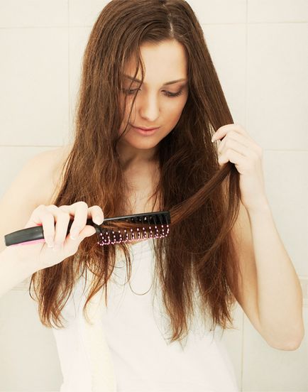 Скільки має випадати волосся в день по нормі і скільки при митті