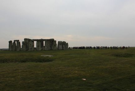 Fapte și legende din Stonehenge, punct de plecare