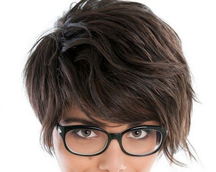 Fokozatos bob hajvágás - az egyetemes és nagyon változatos frizura
