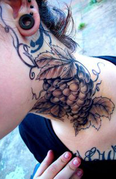 Tattoo grapes - sensul, schițe și fotografii de tatuaje