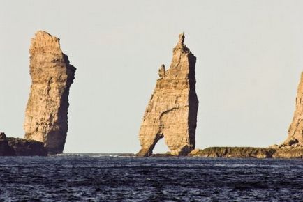Топ-10 найзнаменитіші морські скелі