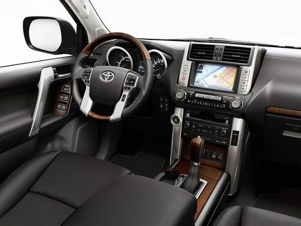Toyota Land Cruiser Prado 150 test drive și specificații