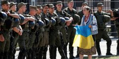 В києві та одесі відбулися сутички під час спроби блокувати голосування