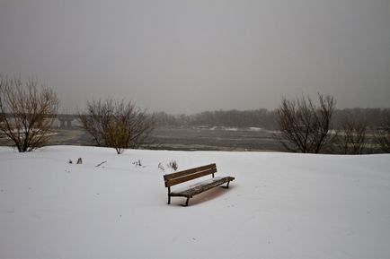 La Kiev, pentru a doua zi, ninsoarele anormale continuă