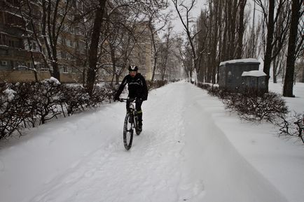 У києві другу добу тривають аномальні снігопади