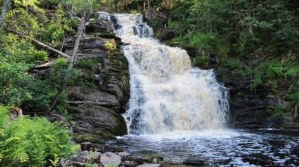 Cascade albastre de podea (yukankoski) - bucurați-vă de frumusețile din Karelia