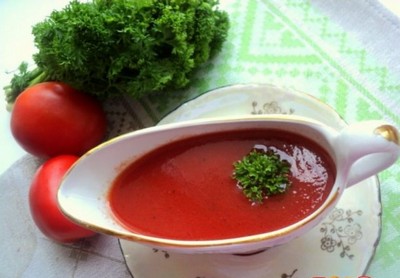Betakarítás ketchup a téli - néhány finom receptek