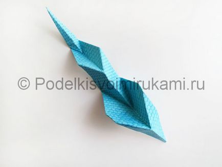 Snake a színes papír (papír) Snake a színes papír