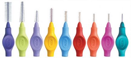 Зубна щітка для брекетів - яку краще купити для чищення та догляду за порожниною рота