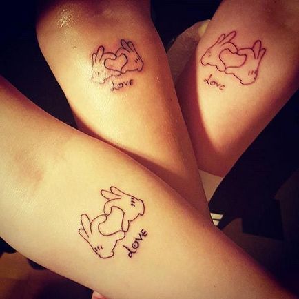 30 tatuaje pereche fermecătoare făcute de mame și fiicele lor, umkra