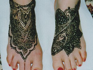 6 Tatuaj henna neobișnuit pe picioare - tatuaje pe