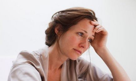 Bada pentru femei cu listă de menopauză a medicamentelor non-hormonale după 45 de ani