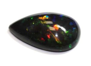 Black Opal fotografie, semnificație, descriere, proprietăți, magia pietrei