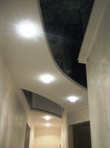 Дизайн стелі в прихожей з гіпсокартону і пластикових панелей (50 фото інтер'єрів)