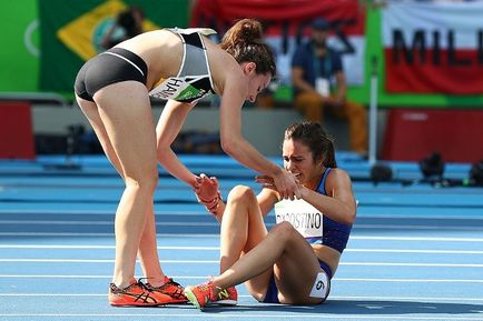 Дві бігунки зіткнулися під час забігу на олімпіаді