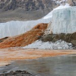 Norii biconvezi sunt un fenomen natural rar