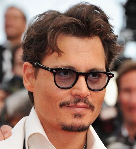Johnny Depp poarta ochelari de raze-ban optica magazin online