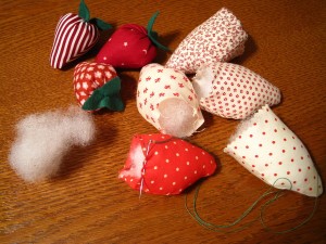 Фрукти і ягоди з тканини (tilda)