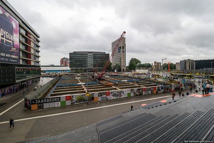 Olanda, trenuri și cel mai mare parc de biciclete din lume - bloguri