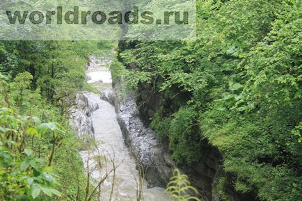 Гуамское ущелині - краснодарський край, Апшеронський район, дороги світу