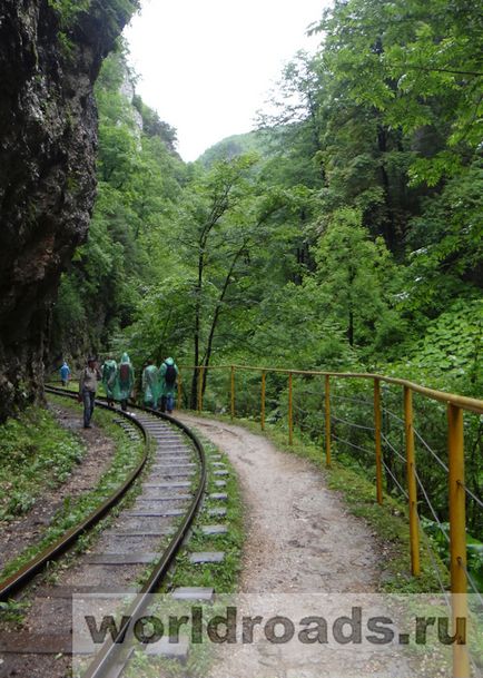 Гуамское ущелині - краснодарський край, Апшеронський район, дороги світу