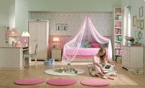 Ідеальний інтер'єр кімнати для дівчинки підлітка - знаходимо компроміс
