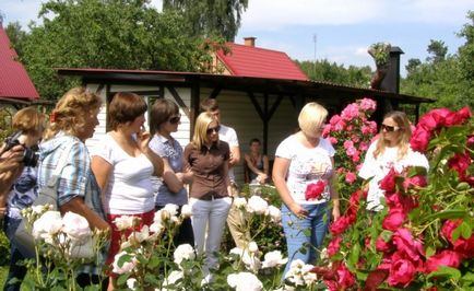 Interviu cu colectia roz Julia Tadeusz