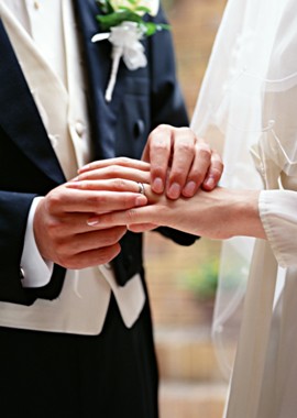 Istoria inelelor de nunta, alegerea materialului pentru inele de nunta