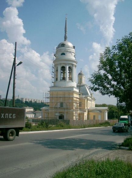 Története Szentháromság-székesegyház - Kamensk-Uralsky (igazak Artemy Verkolsky) Története Szentháromság-székesegyház - Kamensk-Uralsky