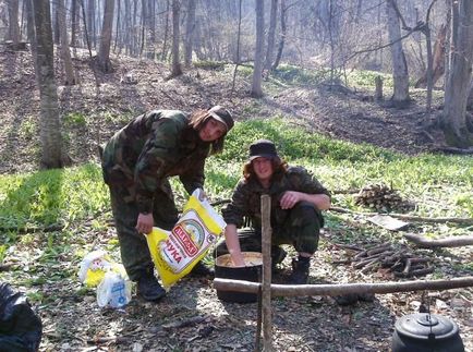 Як інгушські терористи облаштовують побут в лісі