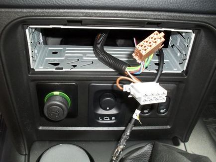 Cum să conectați stereo-ul mașinii la câmp, asistență tehnică în rezolvarea problemelor