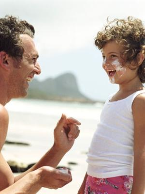 Як вибрати сонцезахисний засіб для дітей поради батькам