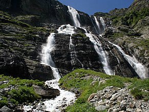 Cascada de cascade pe râul Shinok coordonate, cum să ajungi acolo