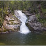 Cascada cascadelor de pe râul Shinok este cel mai mare punct de reper natural din districtul Solonexhen