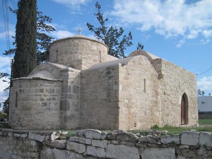 Колоссі (замок, Кіпр) опис, історія, цікаві факти та відгуки