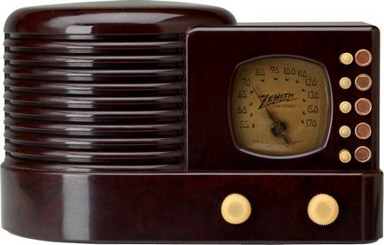 Gyönyörű retro rádió