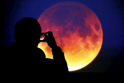 Lunar eclipsa 7 august 2017 timpul de la început și sfârșitul unde va fi văzut
