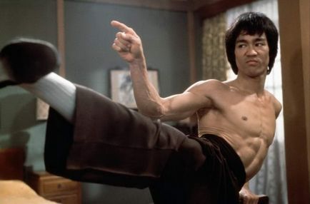 Cunoscând despre Bruce Lee