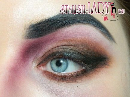 Witch make-up pentru Halloween, clasa master pas cu pas cu fotografie