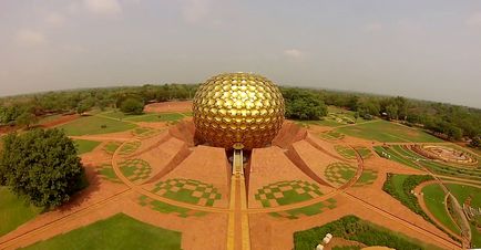 Matrimandir în Auroville