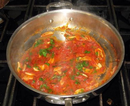 Мідії в томатному соусі - покроковий рецепт з фото на