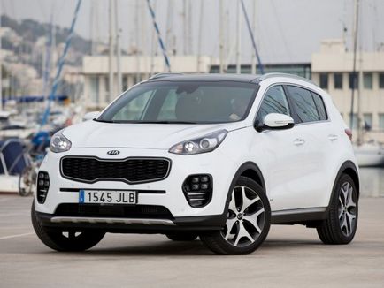 Áttekintés Kia Sportage 2016-2017 áron, berendezések, új testet