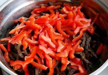 Огірки з м'ясом по-корейськи - прості рецепти