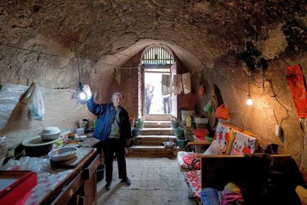 Печерні люди XXIвека 30 мільйонів китайців живуть в печерах